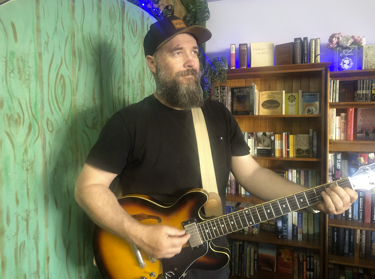 music lessons in swansea and caves beach